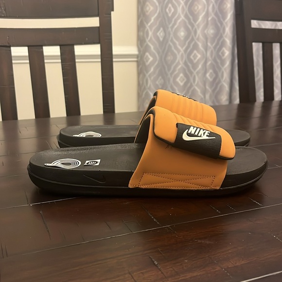 Nike Offcourt Adjust Slides Sandals Shoes new DQ9624 201 flax sail Men’s Sizes - Picture 3 of 14